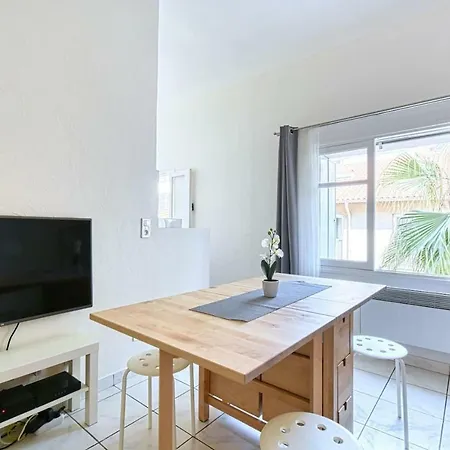 Studio Near City Centre By Guestready Apartamento