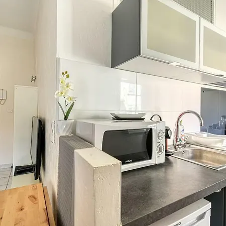 Studio Near City Centre By Guestready Cannes